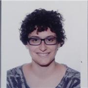 Estudiante universitaria imparte clases de francés